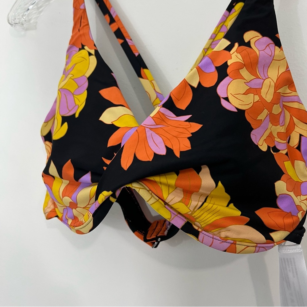 Seafolly Palm Springs Wrap Front F Cup Black NWT Size 6 - Picture 3 of 6